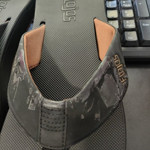NWoT Flojos' Mens Flip-Flop Sandals Slip On Pool Non Slip Thongs Sz 8 $50 5C198 - Picture 4 of 5